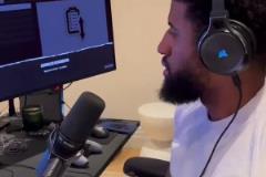 不釣魚(yú)改打游戲了無(wú)緣季后賽的喬治曬自己打幻獸帕魯