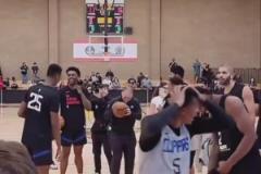 記得這是哪一年的快船嗎？隊內(nèi)氣氛真的太好了