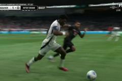 又又又被打穿了！溫哥華白浪一腳直塞塞爆邁阿密后防，梅西無語！