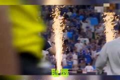 光州韓國主帥找新月葡萄牙主帥握手，這不被打就很給面兒了