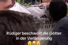 安帥布置戰(zhàn)術(shù)，呂迪格這是什么表情