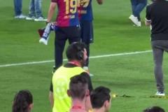 這是父子??亞馬爾和他爸爸就像哥們，真好啊