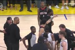 格林罵格林！賽后杰倫-格林和追夢(mèng)莫名吵了起來，大伙趕緊拉開