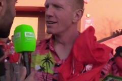 “明天你不會(huì)看到我上班了！”利物浦球迷對(duì)奪得英超冠軍反應(yīng)