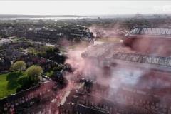 “利物浦今晚絕對(duì)是紅色的” 利物浦奪冠后，利物浦的景象