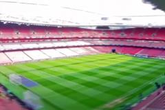 大巴黎官推曬酋長球場全景：阿森納球場?