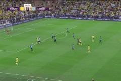 開(kāi)場(chǎng)錯(cuò)失良機(jī)！杜蘭單刀打門(mén)被門(mén)將撲出！