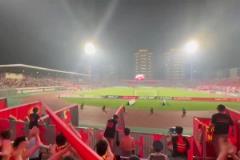 面對定南贛聯(lián)，重慶球迷高喊：還我黑龍江！