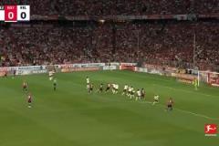 當頭一棒！凱恩23年加盟首戰(zhàn)，奧爾莫戴帽拜仁0-3完敗失冠