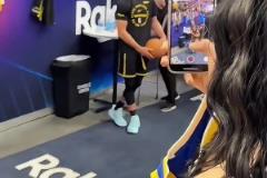 湖已干，船已翻，太陽也早已落山， 現(xiàn)只希望金州不要說晚安