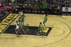 WNBA女庫(kù)里！克拉克今日再現(xiàn)超遠(yuǎn)逆天三分！