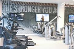 楊瀚森在洛杉磯接受訓(xùn)練師克里斯的特訓(xùn) 他曾訓(xùn)練過(guò)詹韋炮！