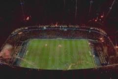 有錢真好！巴黎王子公園球場這煙花可太炫目了！