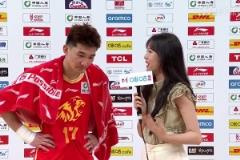 女記者好高！孫銘徽賽后表示：上一場身體不舒適，今天調(diào)整了過來