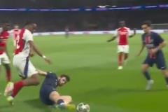 世一中！？維蒂尼亞這是真中場大爹啊，一人猛突阿森納后防