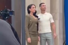 神仙眷侶 ！C羅和喬治娜一起拍廣告，眼神中滿滿的愛意