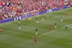 左路無人防，加克波頭球破門，張路：厄德高半吊子，要過去又不去