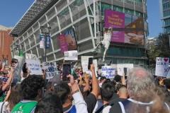 俠蜜尷尬嗎此前俠蜜瘋狂法克哈里森 但現(xiàn)在抽中狀元簽了