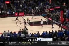 好像有點掉鏈子~杜克輸?shù)?場里，弗拉格在關(guān)鍵時刻的表現(xiàn)…