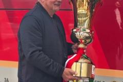 臥槽今年意大利杯是由巴喬出席頒獎?wù)娴氖峭昊貞浟藒