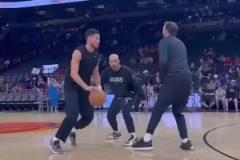 沒有你的季后賽有點(diǎn)無聊??！布克此前的投籃訓(xùn)練！完美投籃姿勢！