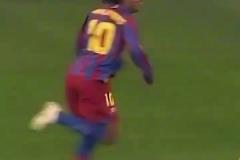 完美劇情！每當(dāng)皇馬建成銀河戰(zhàn)艦時(shí)，巴薩都會(huì)有一個(gè)絕世天才！