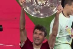 網(wǎng)友：空間閱讀者的教科書完結了，但故事永遠被傳閱！