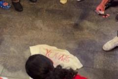 這大局觀可以！小楊化身NBA聯(lián)合試訓(xùn)的球場指揮官