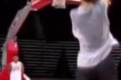 麥迪：錫伯杜當(dāng)年訓(xùn)練死艸姚明 有時(shí)候我都為姚明感到難過