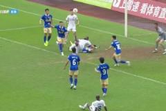 這球漂亮啊！中甲遼寧鐵人外援姆本扎禁區(qū)內(nèi)精彩倒鉤破門