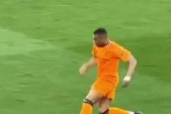 姆巴佩罕見暴怒頂牛！一旁的貝林和居勒爾居然真想打架啊