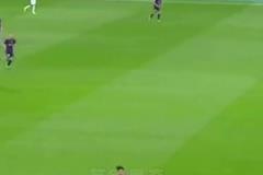 太優(yōu)雅了！莫德里奇這球秀得對(duì)手頭皮發(fā)麻