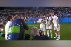 締造五歐冠偉業(yè)！當(dāng)年皇馬奪的歐冠典禮中場合影！