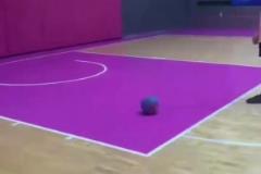 在這里打球，喬丹投籃都瘆得慌